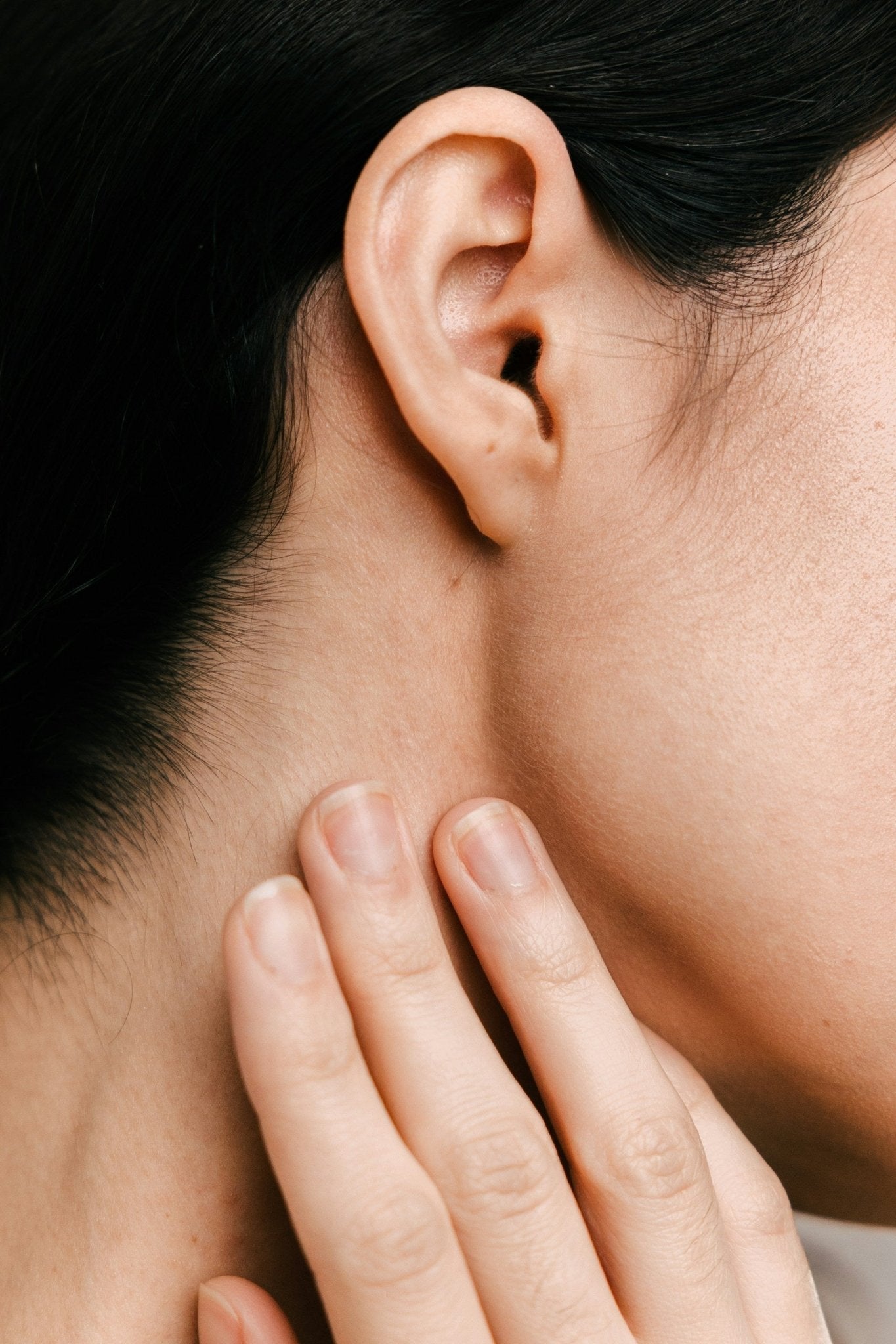 How Microbiome Imbalances Drive Skin Conditions - Skynbio Skincare
