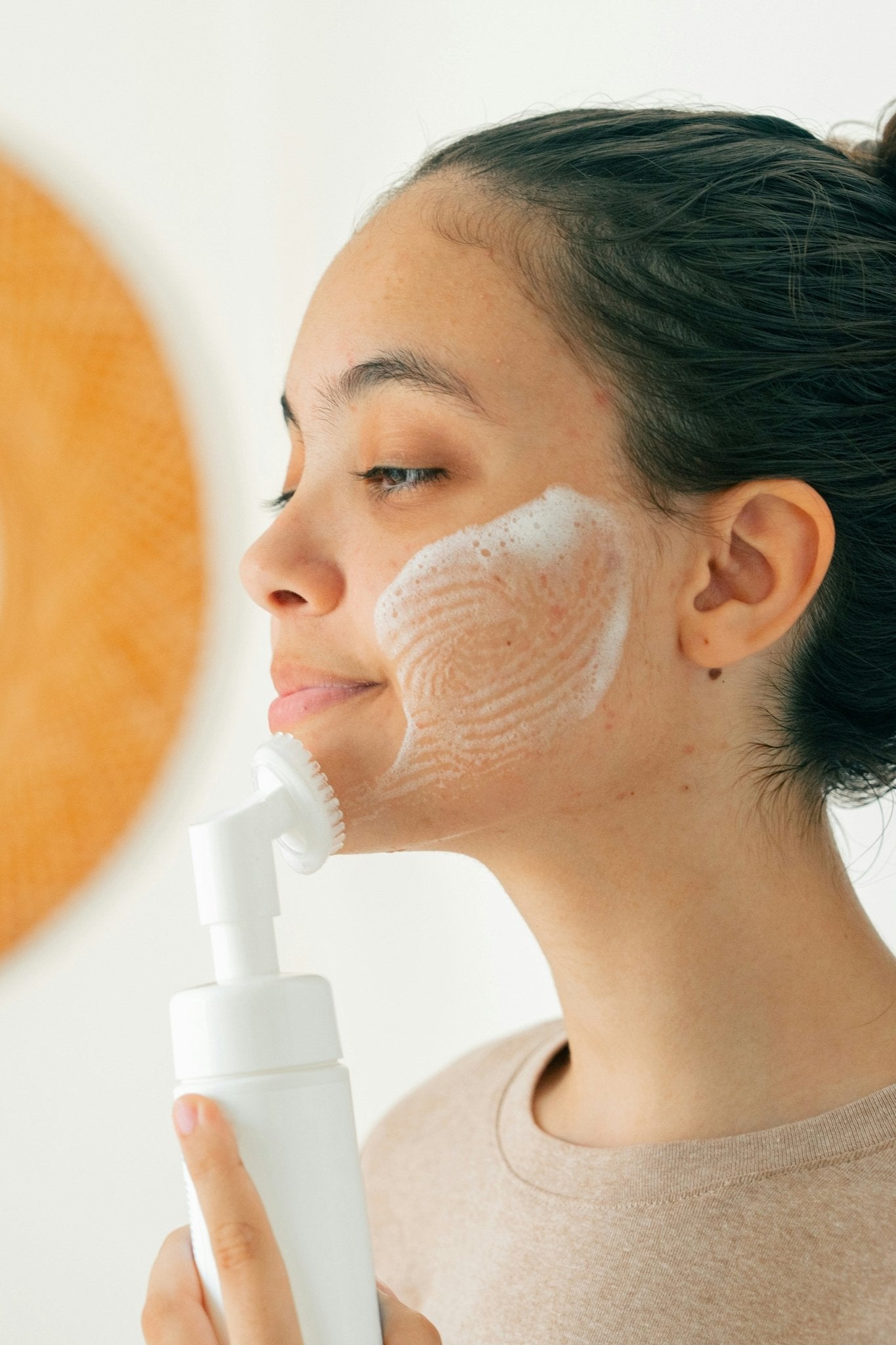 How to Layer Active Ingredients Without Damaging Your Barrier - Skynbio Skincare